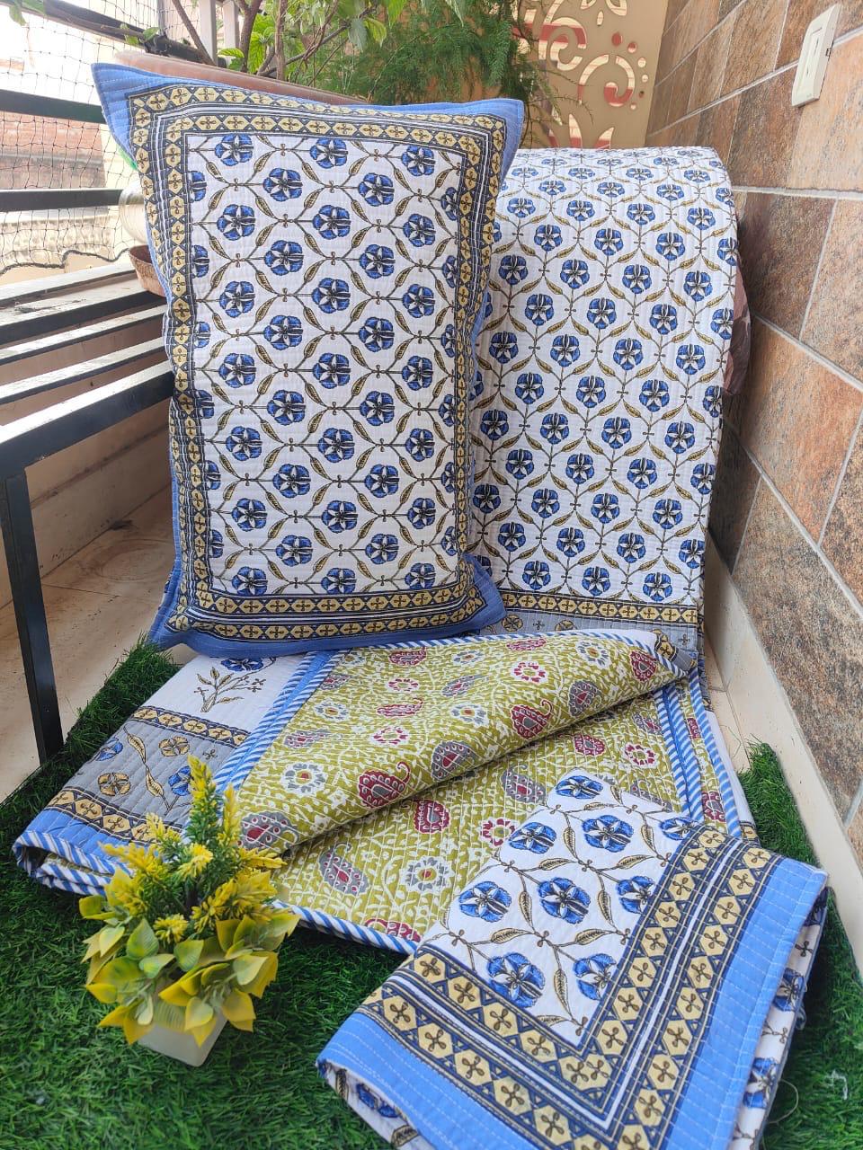 Quilted Reversable Double Bed with pillow Comforter( bed cover)